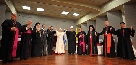 20101215-ecumenismo ABRIL